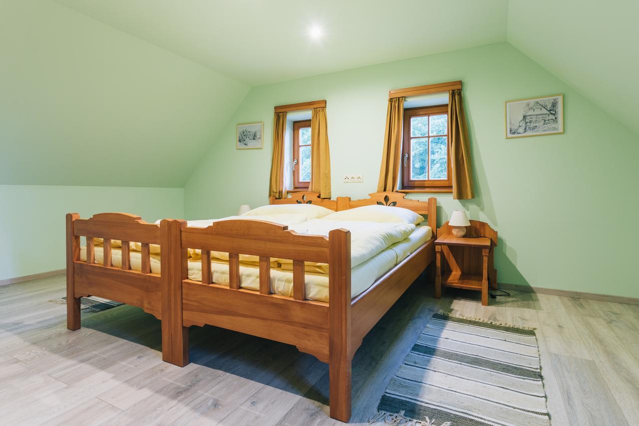 Resort Malevil Jablonné v Podještědí Buitenkant foto